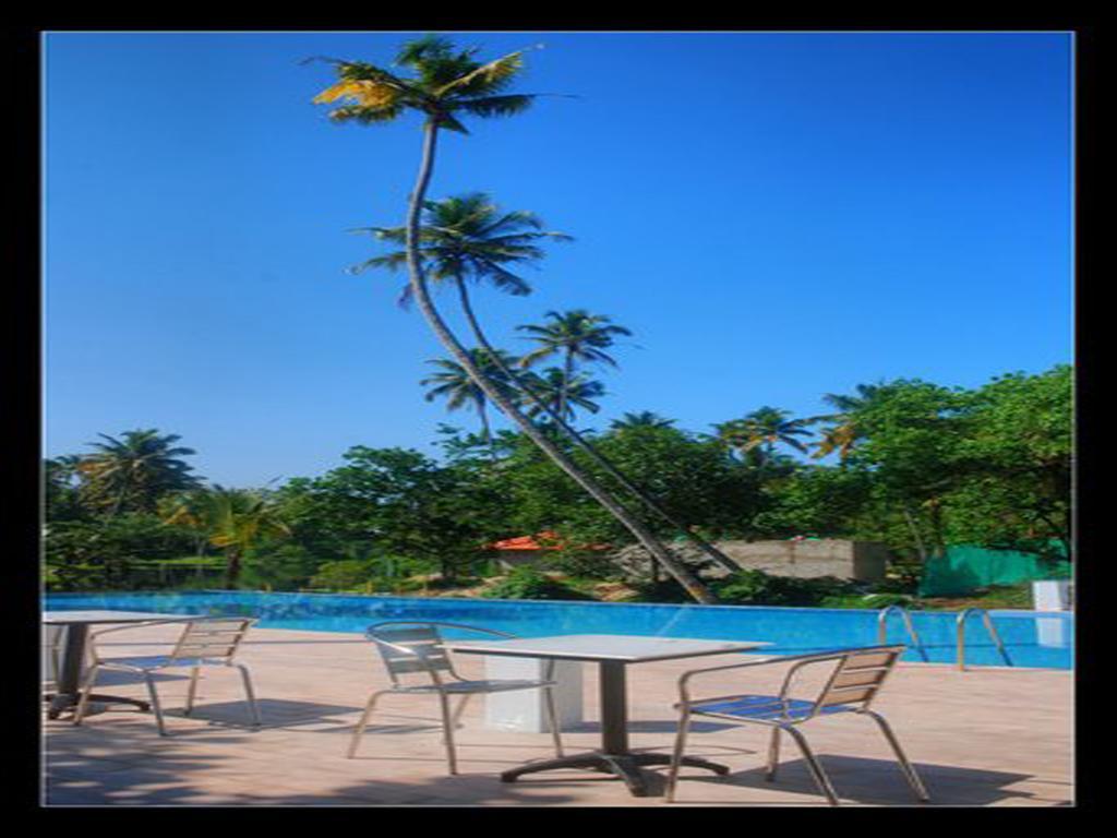 Abad Turtle Beach Mararikulam Extérieur photo