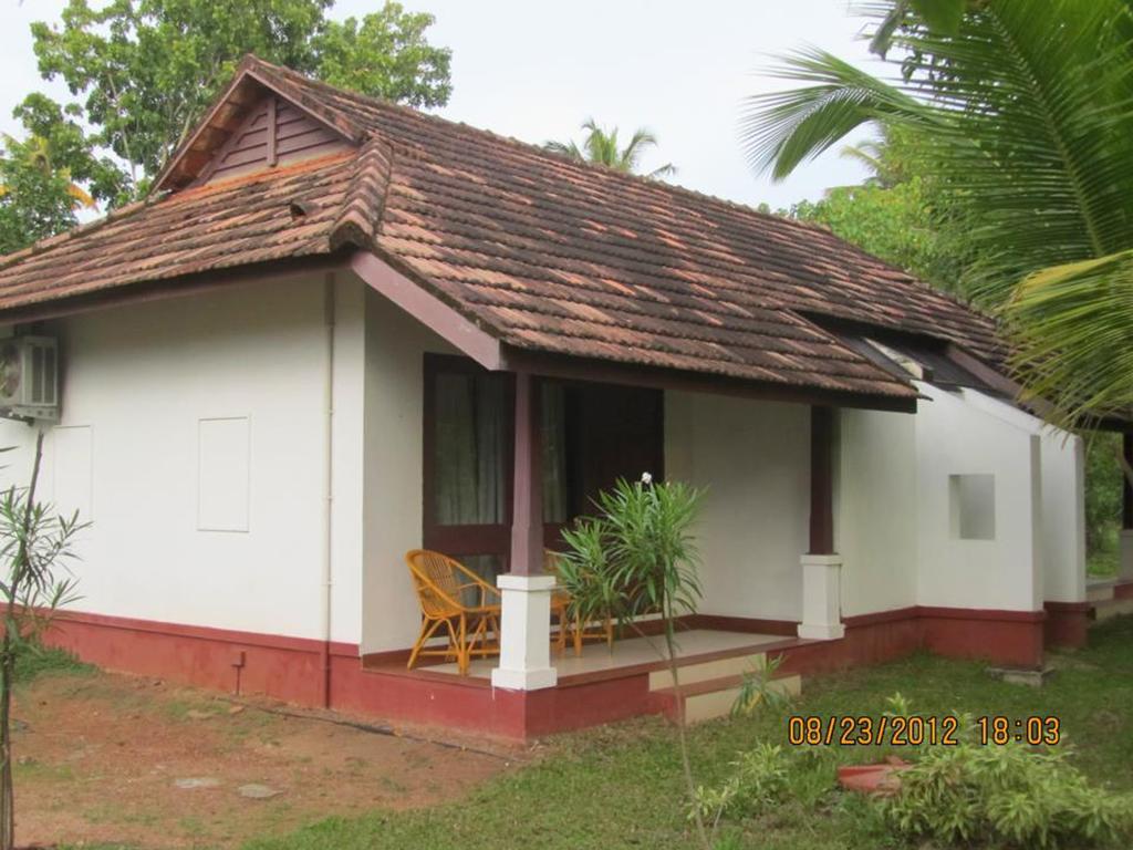 Abad Turtle Beach Mararikulam Extérieur photo