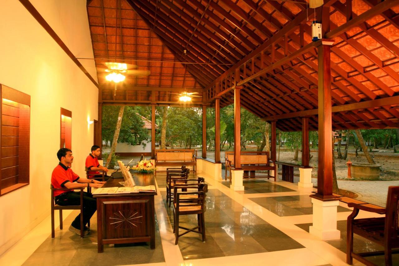 Abad Turtle Beach Mararikulam Extérieur photo