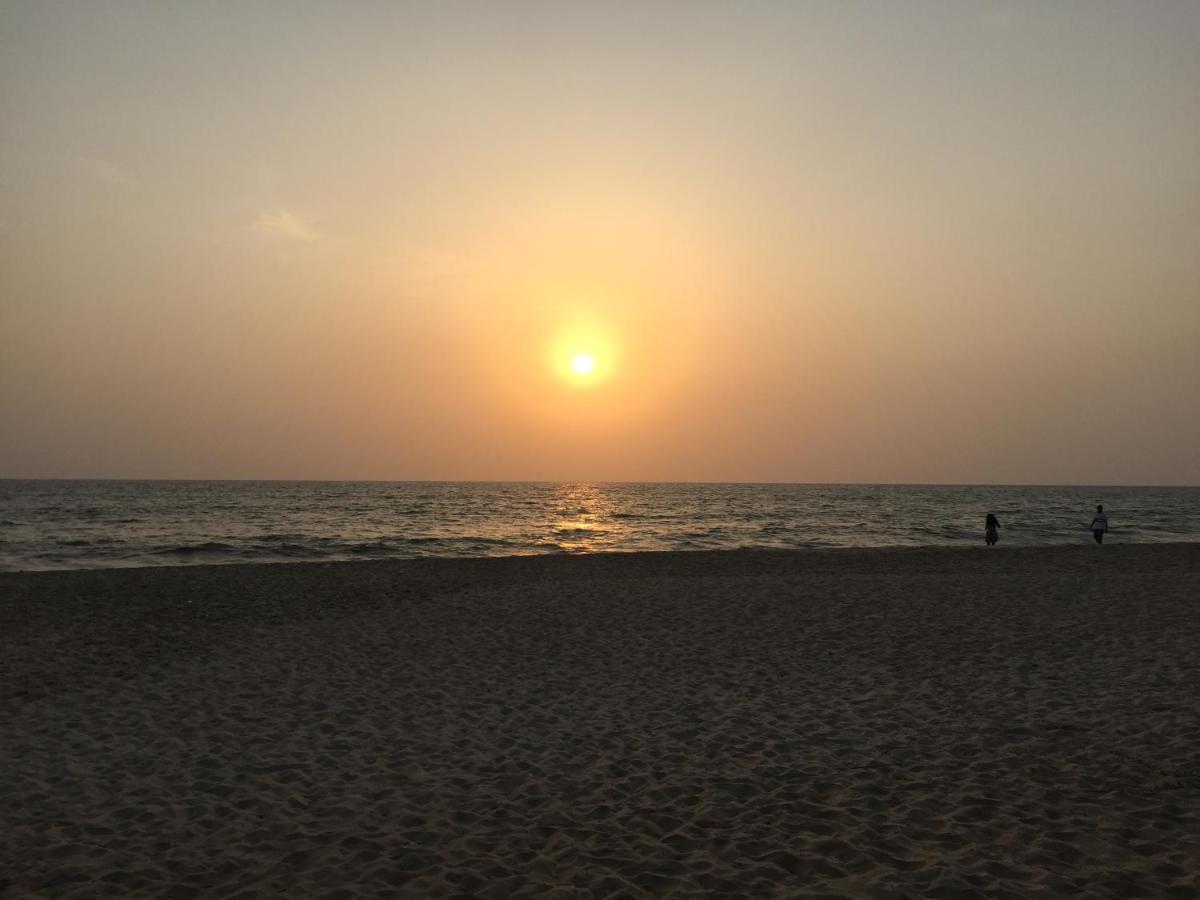 Abad Turtle Beach Mararikulam Extérieur photo